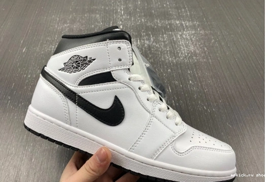 Rep EP  Jordan DQ8426-132 1 Air DQ8426-132 Mid 0901